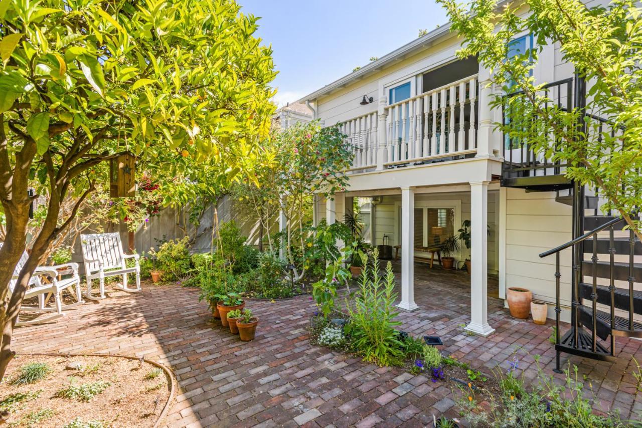 Garden Level Flat In 1885 Queen Anne Victorian Cottage In אלאמדה מראה חיצוני תמונה